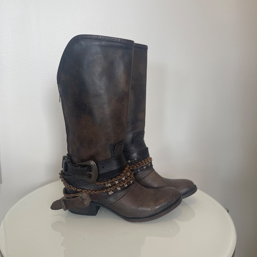 Freebird by Steven KNOX Boots — Brown Leather Wrap Strap, Size 8